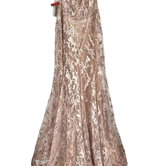 Mac Duggal beautiful gown sz 14 - Picture 3 of 12